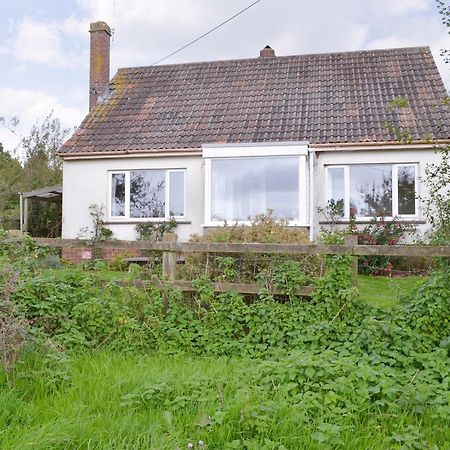 Walters Cottage Pilton Buitenkant foto